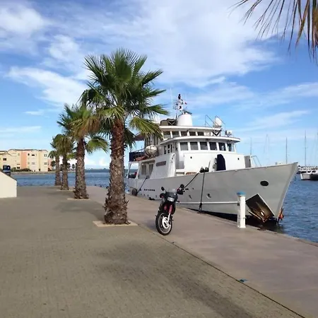 Bateau Yachting * 格吕桑